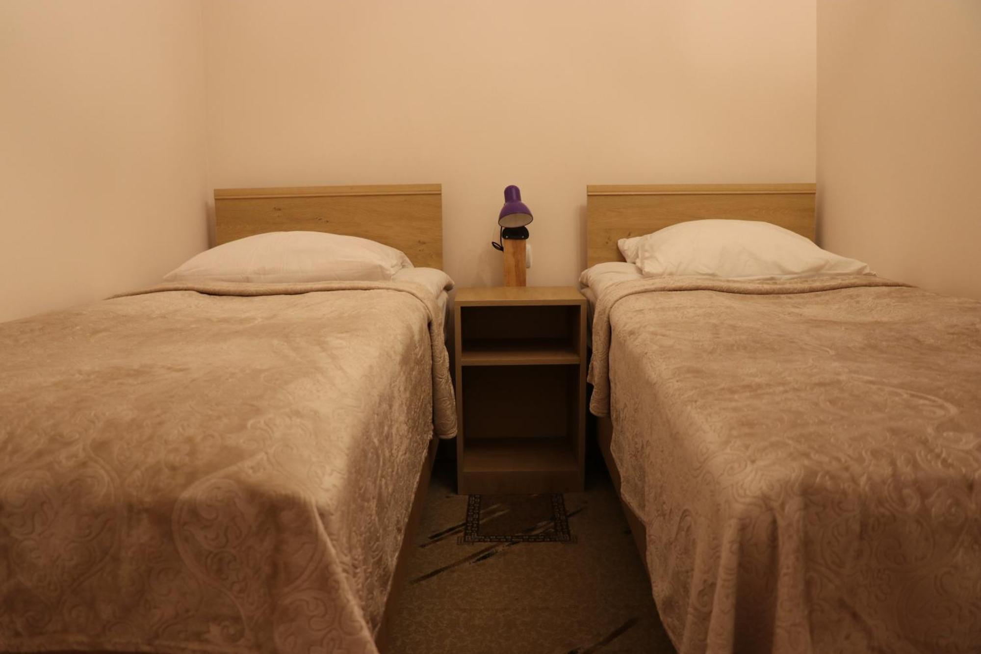 Yekhegis Legend Guest House מראה חיצוני תמונה