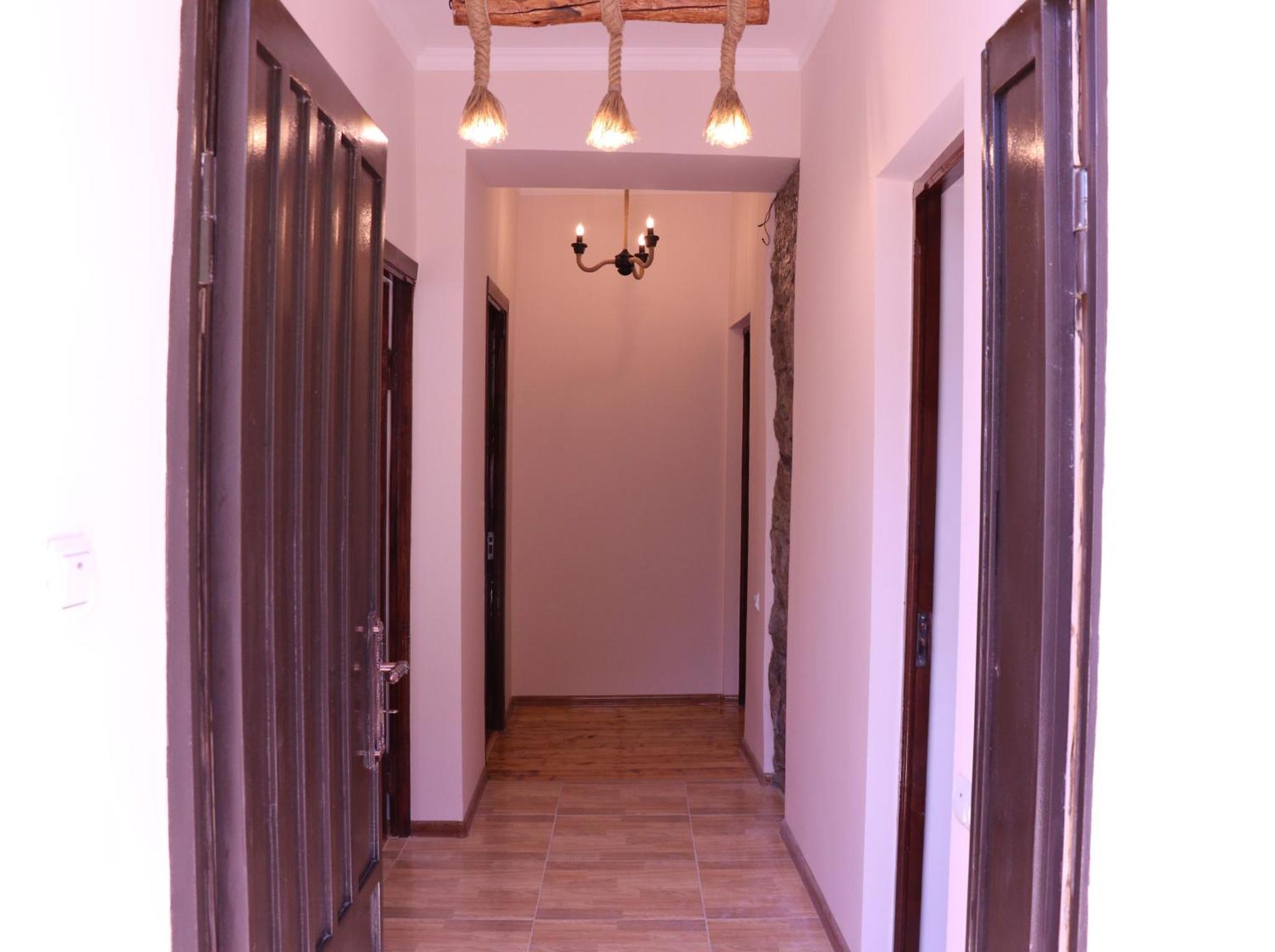 Yekhegis Legend Guest House מראה חיצוני תמונה